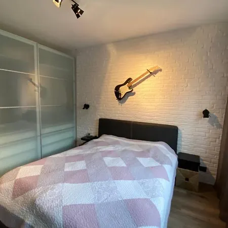 Charming Luxurious - Wide Center Apartment
